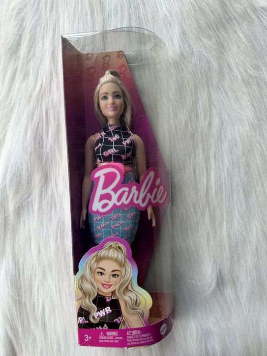 Nowa Barbie Lalka Fashionistas Power Girl