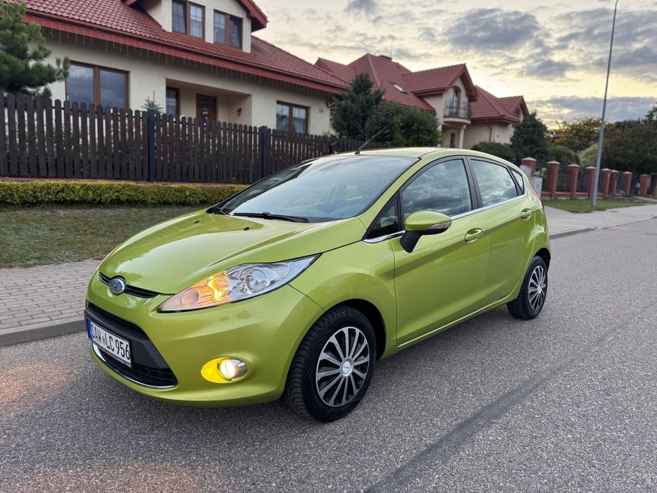 Ford Fiesta 1.6Benzyna!Titanium Gold!Skóry!Climatronic!Doinwestowana!