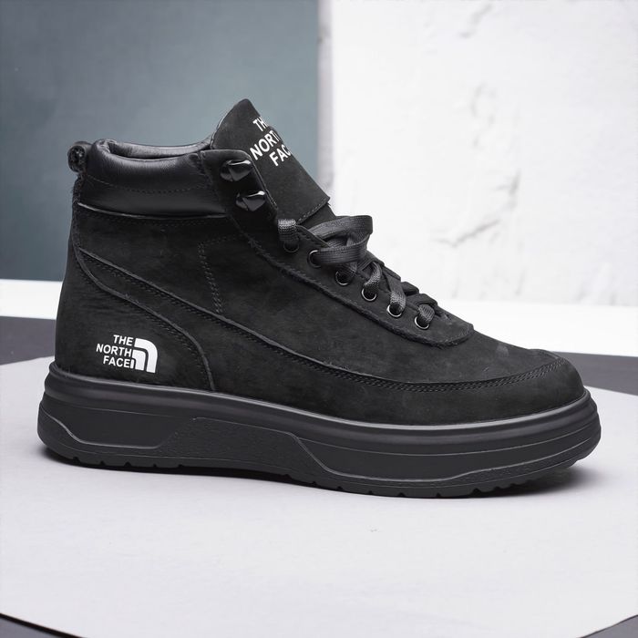 Зимние кроссовки The north face