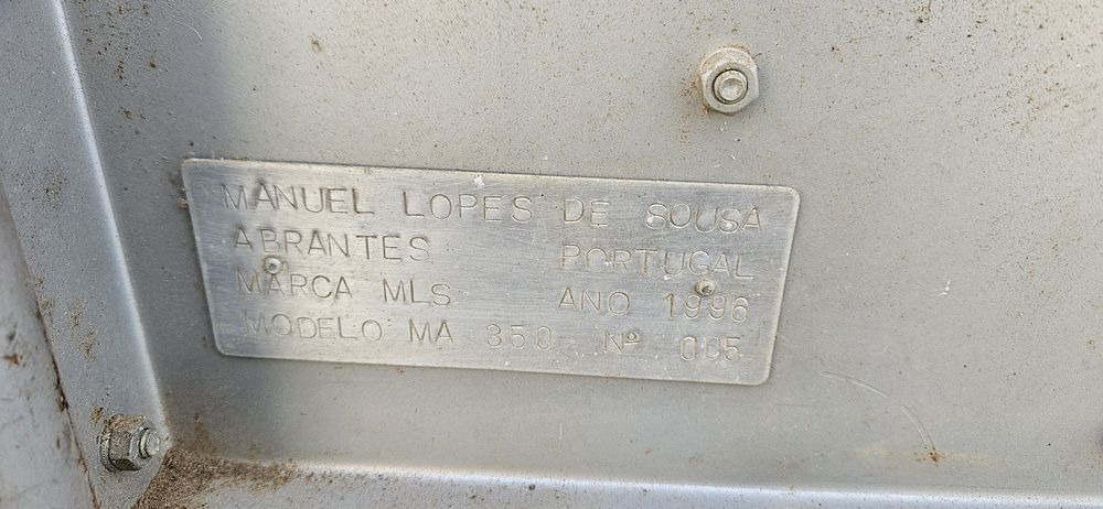 Maquina de limpar azeitona