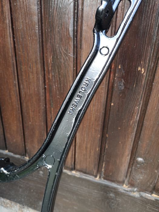 Stelaż nogi szkielet do ławki ławeczki ogrodowej na podwórko stan bdb