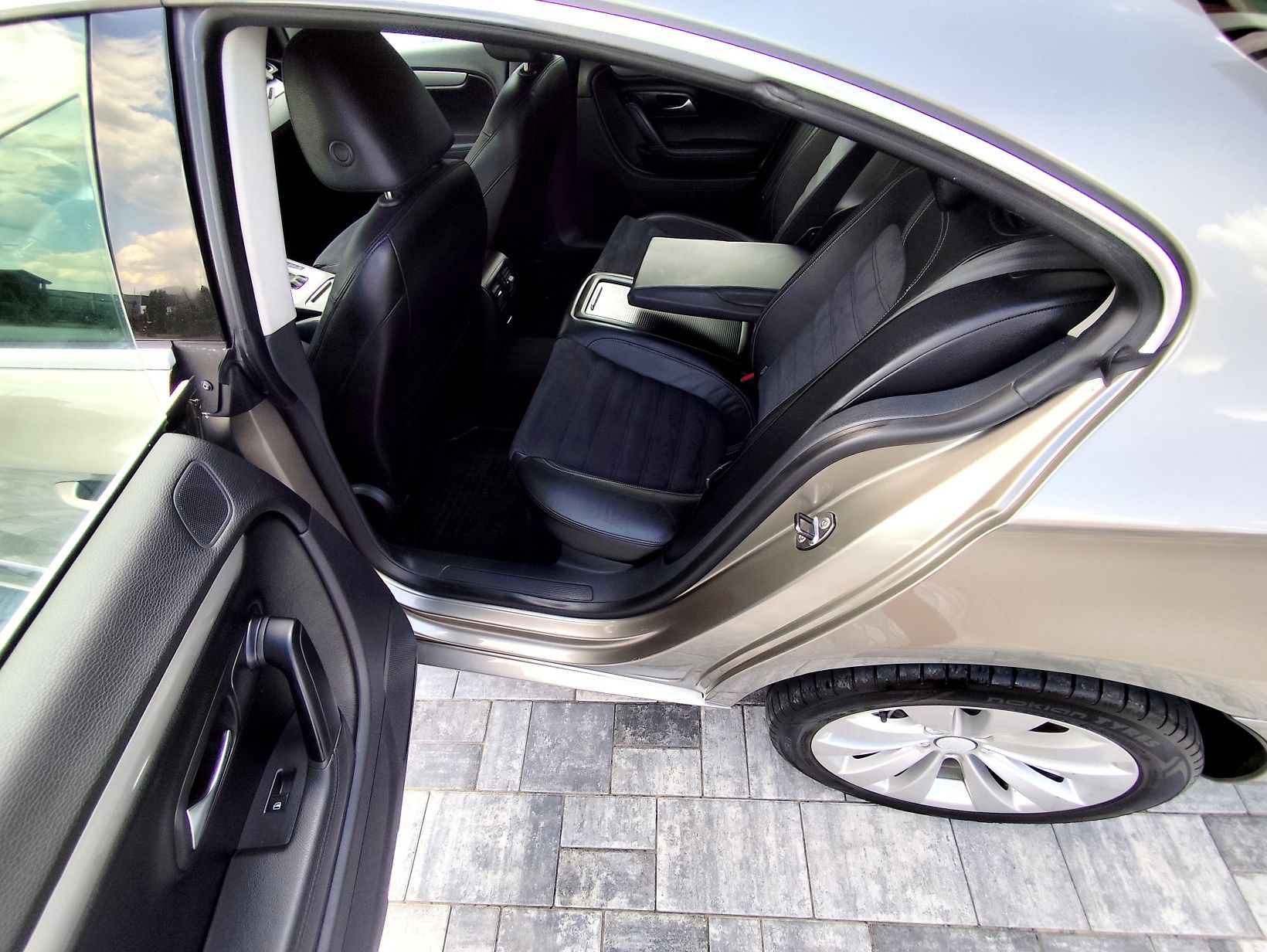 VW Passat CC 2.0 TDi 170 Comonrail DSG Sprzedanyyy