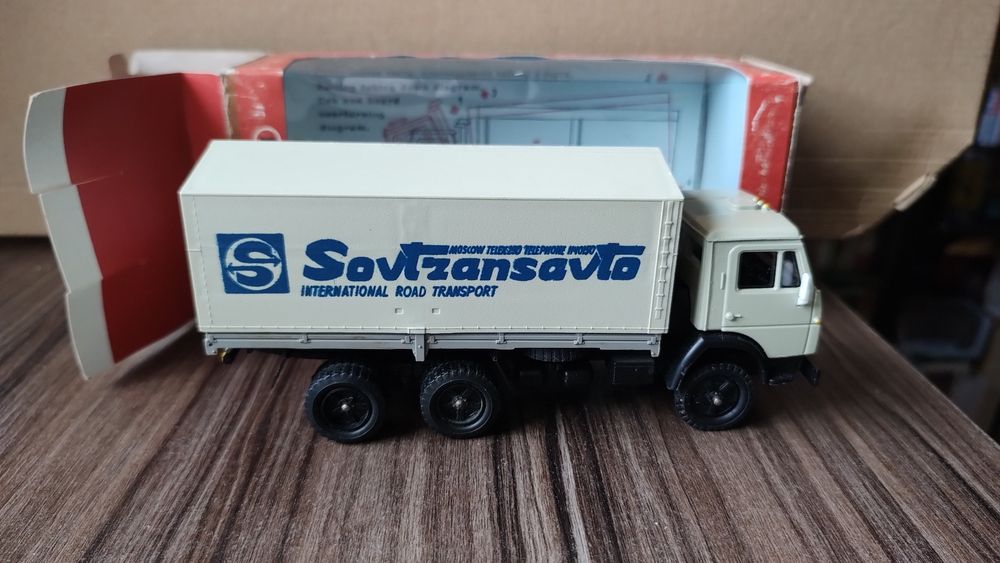 камаз паз автобус раф зил танк краз трактор