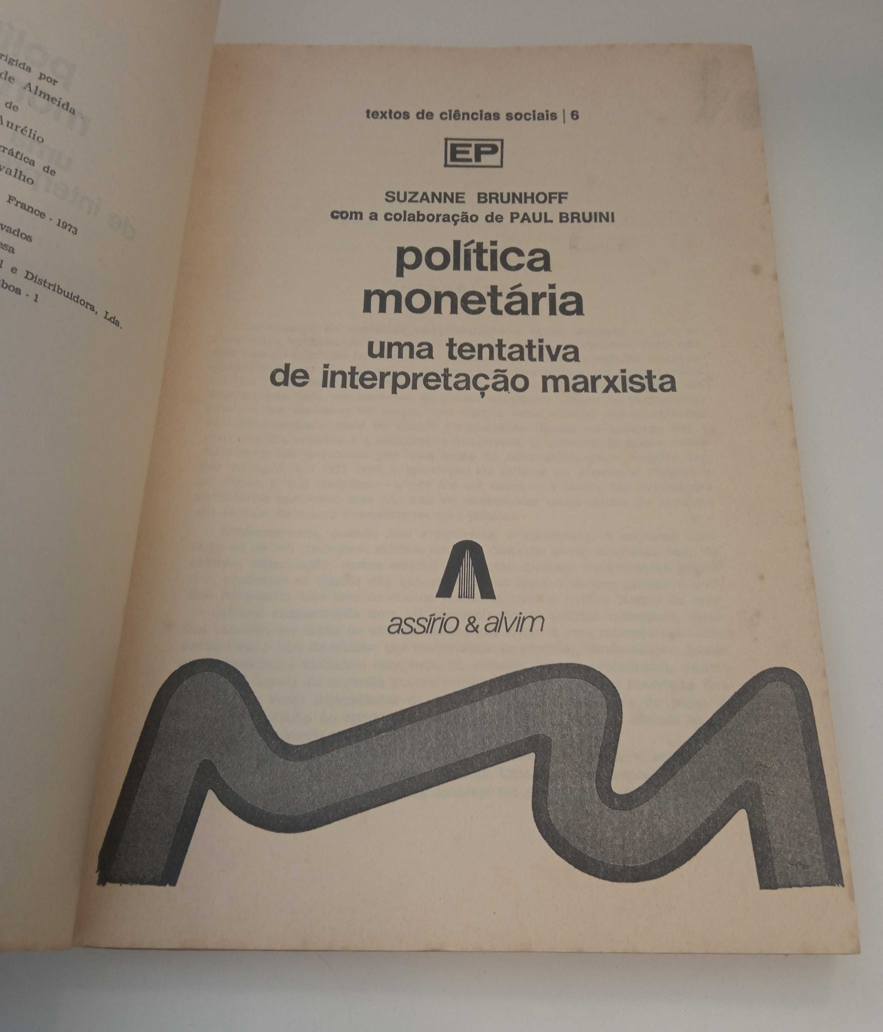 Política Monetária, de Suzanne Brunhoff