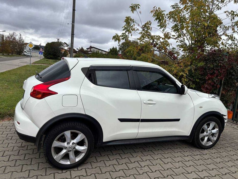 Nissan Juke 1,6 бензин, автомат