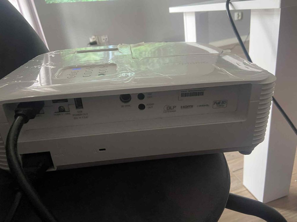 Projektor OPTOMA HD27e DLP