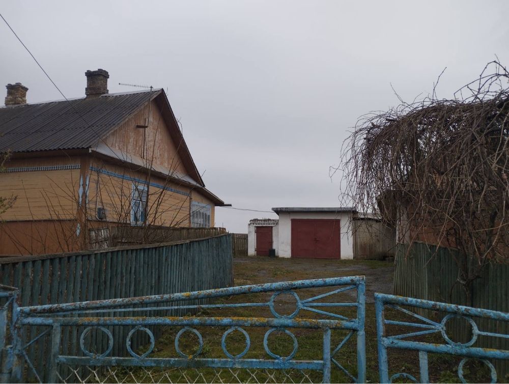 Продається будинок в с. Шостаків