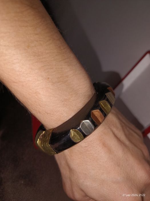 Nową Stara Indyjska Bransoletka wykonana z drewna i mosiądzu