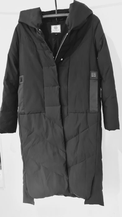 Жіночий пуховик VO-TARUN, розмір М
розмір 2 46):