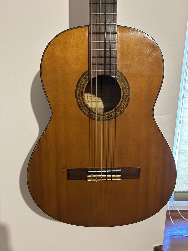 Gitara Yamaha g-230