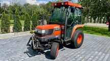 Traktor sadowniczy rolniczy KUBOTA  ST 35 ALPHA  naped 4x4  WOM TUZ
