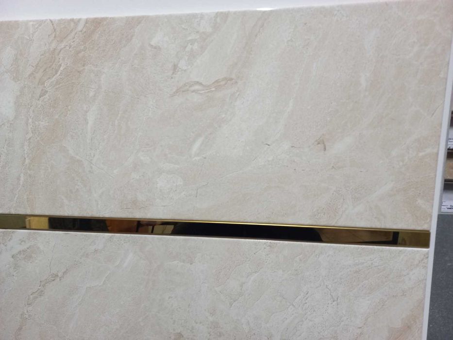 Płytki Ścienne 25x60 Gatunek 1 . Kilka wzorów