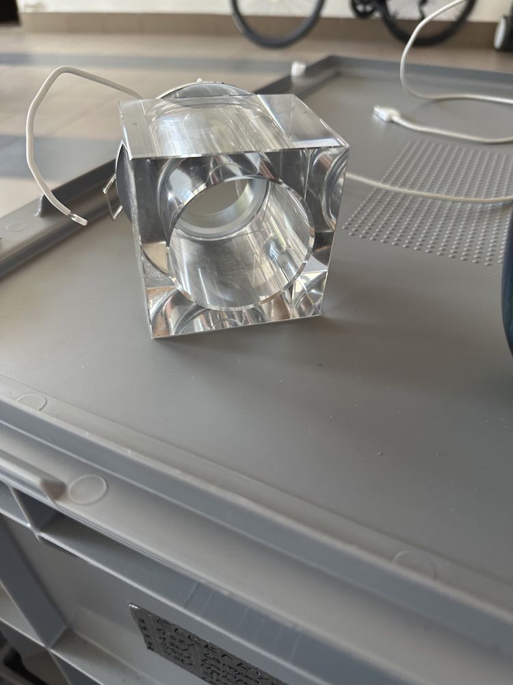 Lampy szklane kostki BMP