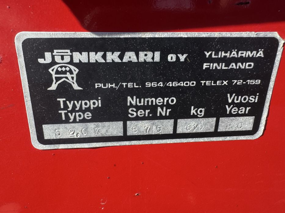 Сівалка зернова навісна 2м дискова  з міндобривом SIMULTA JUNKKARI 200