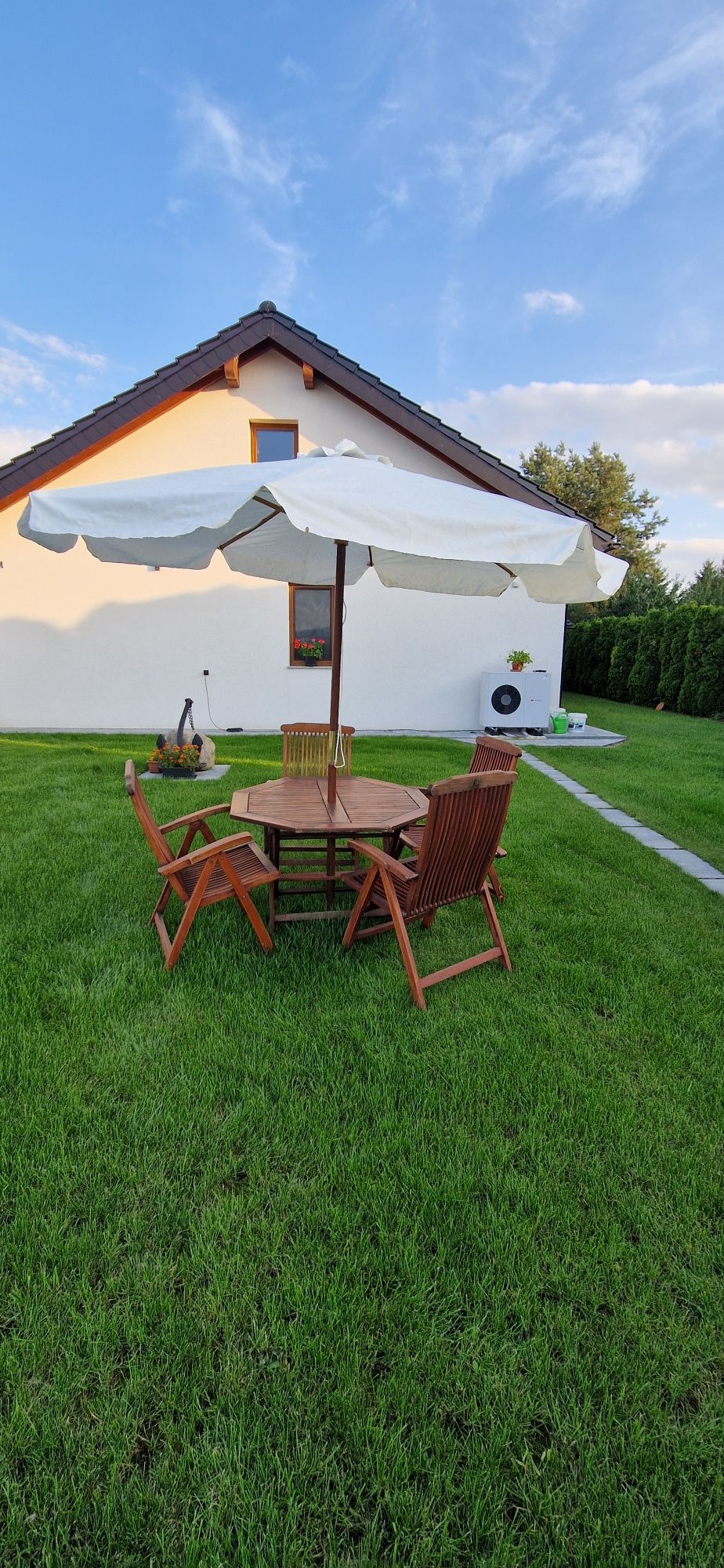Zestaw Stół Parasol i 4 krzesła