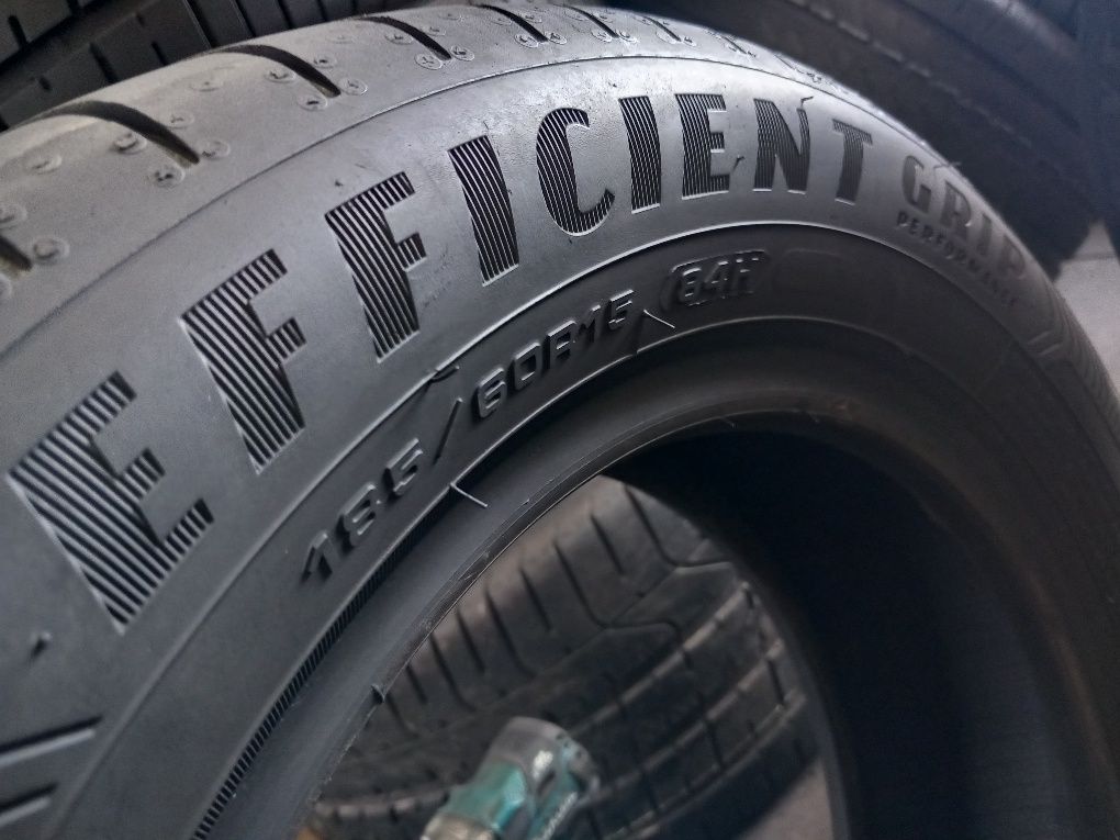Pneus 185/60/15 Michelin Primacy4, Goodyear Efficient Grip Performance