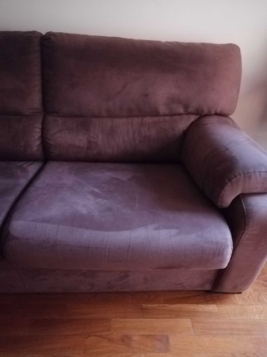 Sofá cama de 3 lugares.