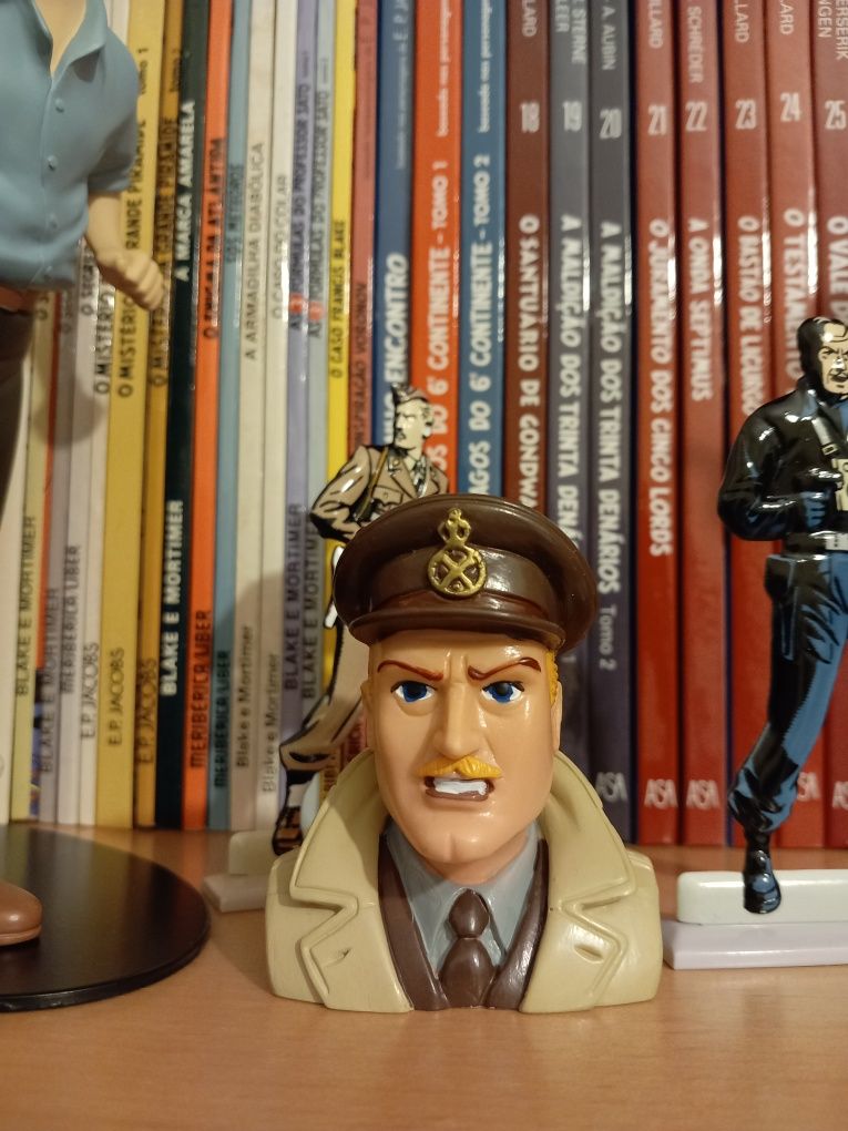 Blake e Mortimer 2 figuras raras bustos