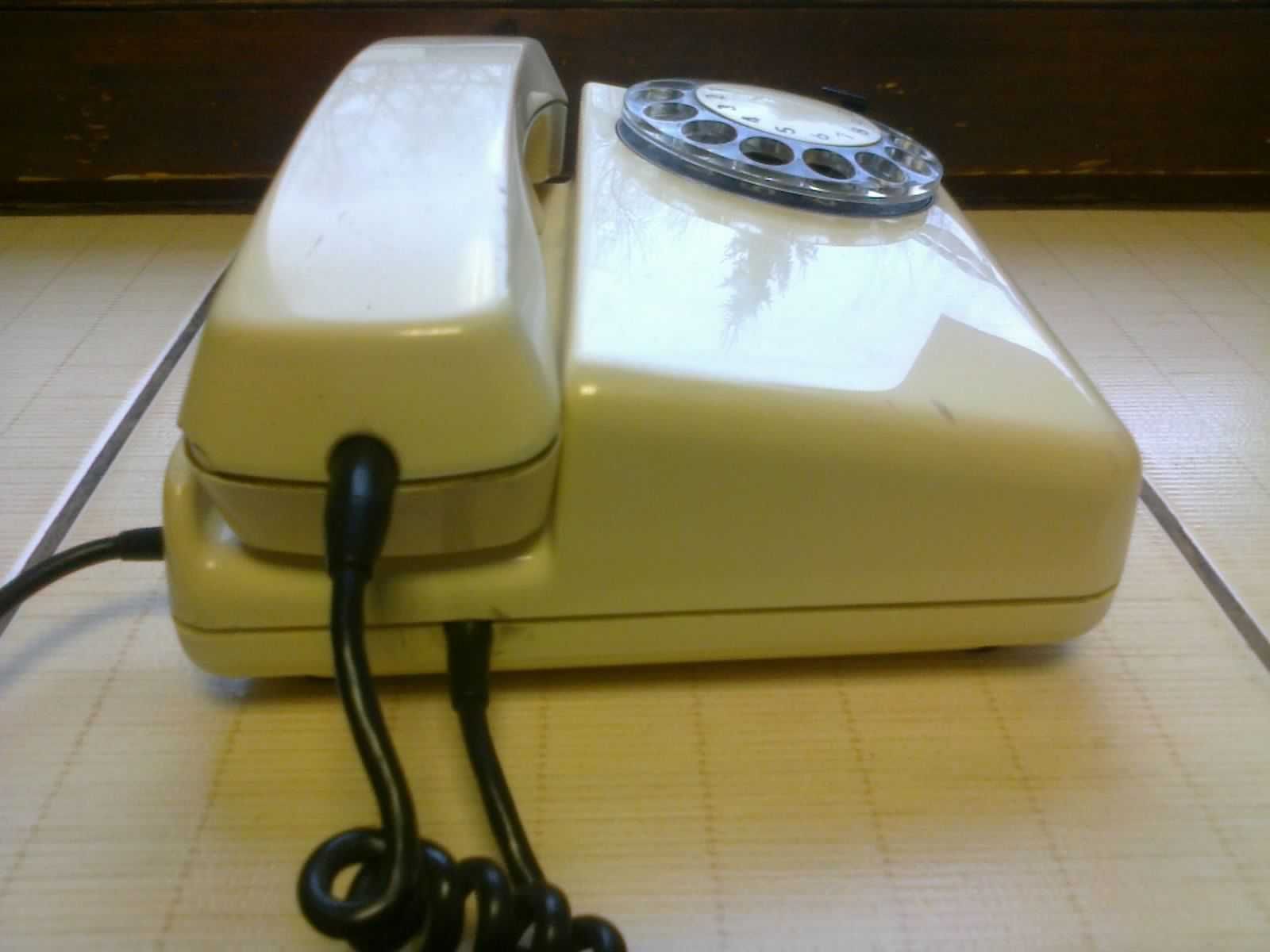 Telefon stacjonarny tarczowy PRL lata 70/80