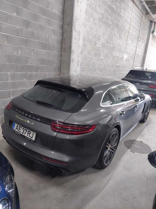 Porsche Panamera Turbo S Híbrido – Full Extras