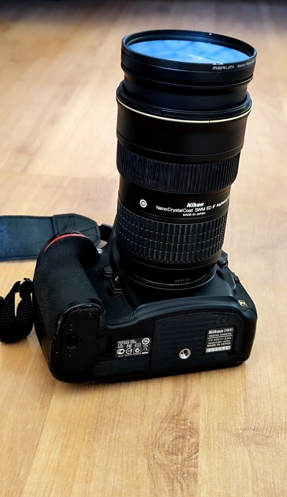 Nikon D800 + Nikkor AF-S 24-70 1:2,8G ED doskonały stan