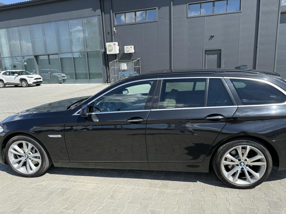 Продам BMW F11 2011р