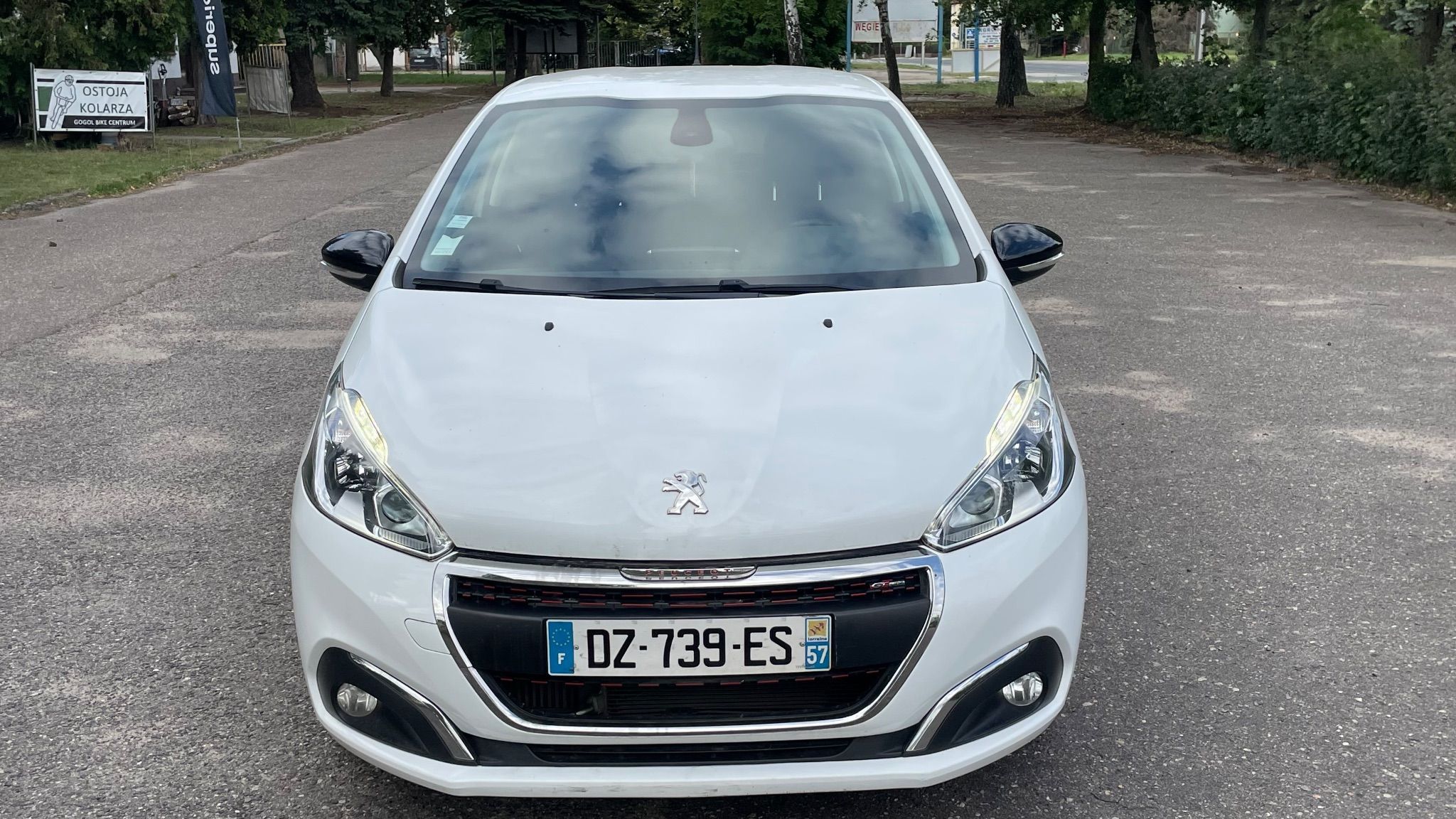 Peugeot 208 GT line