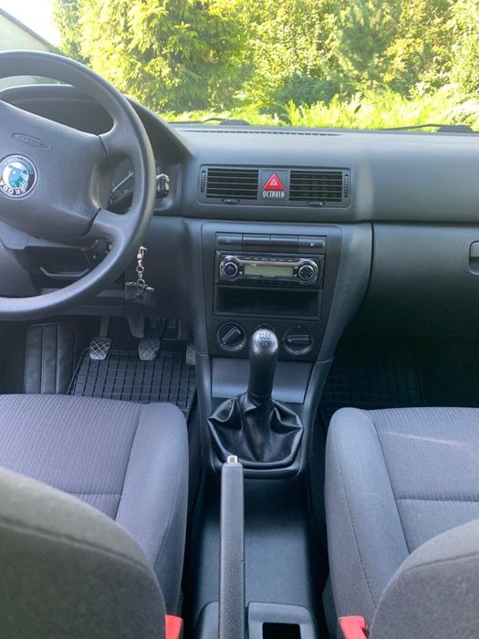 Skoda Octavia Tour 2009 1.6