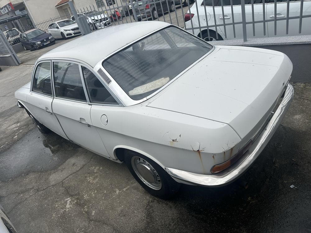 Carro raro NSU RO 80