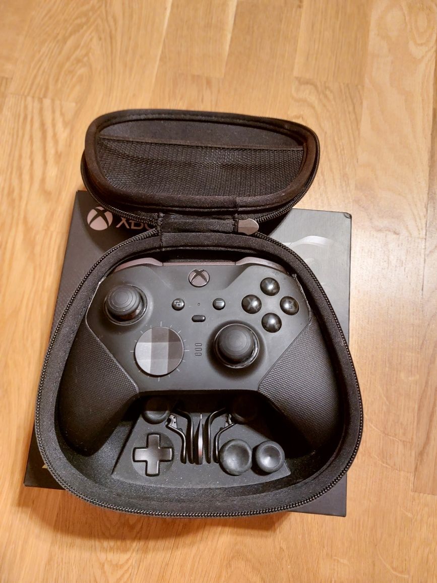 Pad xbox series elite 2 zestaw z etui