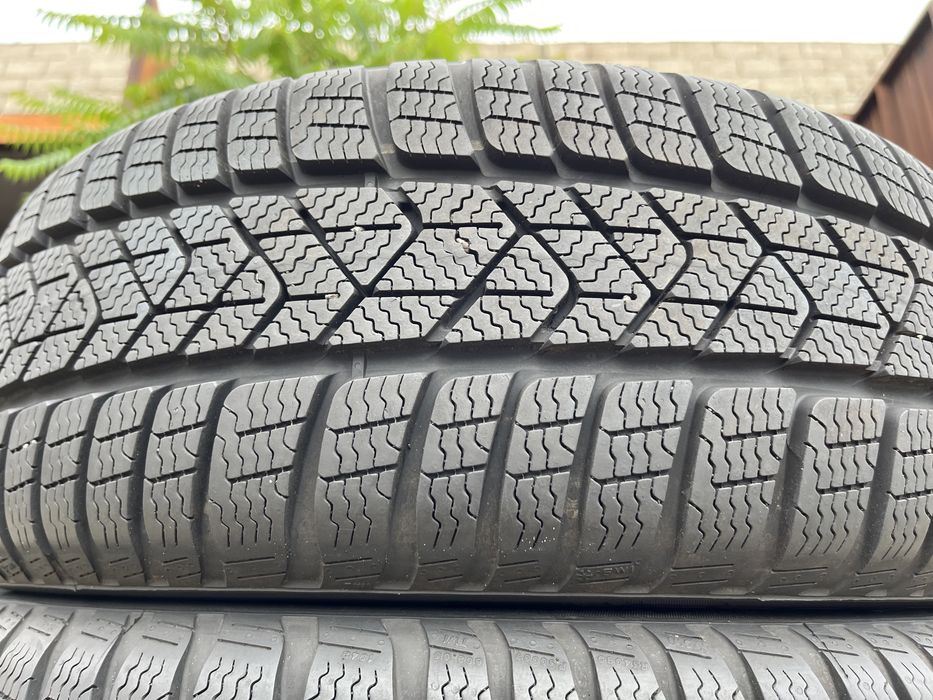 205/60 r16 Pirelli Sottozero 3 Резина зимняя 95%