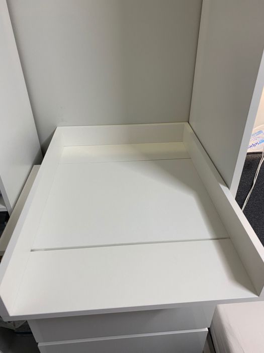 Nakładka na komodę pod przewijak