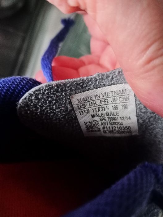 Halówki adidas niebieskie dla chłopca rozm 31