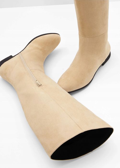 B.P.C kozaki beżowe eko zamsz ^40