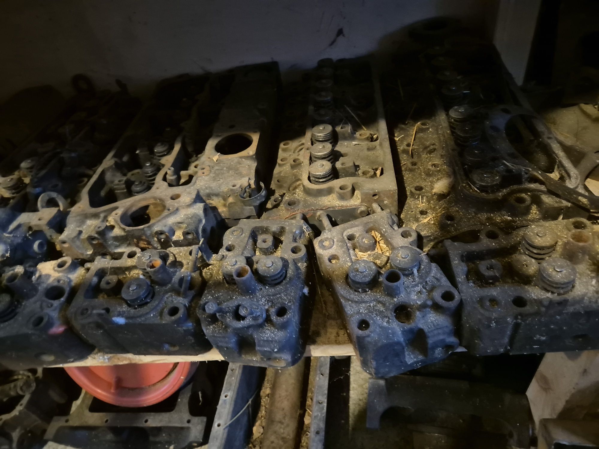 Glowica, Fendt, Renault, Massey ferguson.