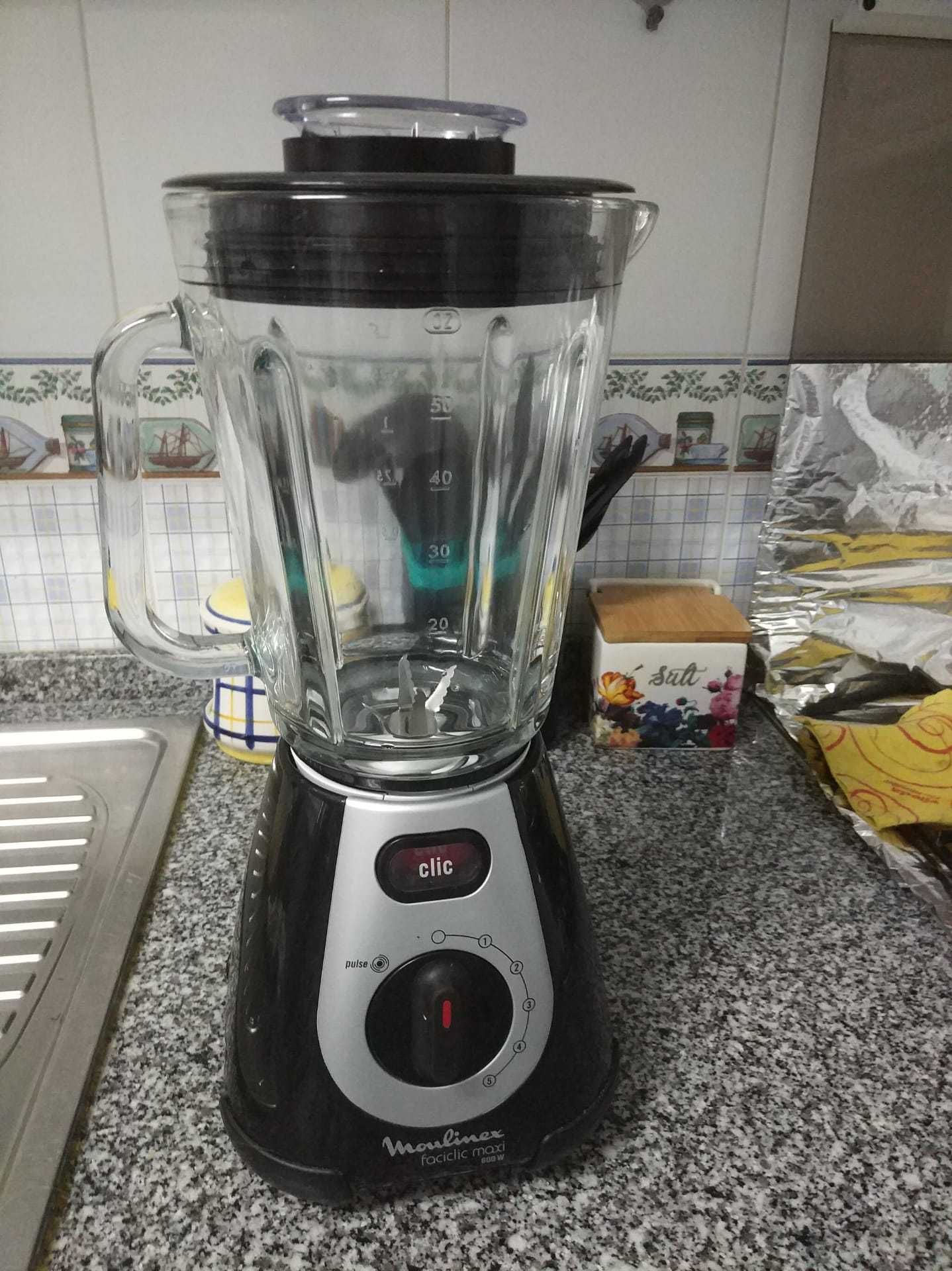 Liquidificadora Moulinex 600W TOPO GAMA para peças ou reparação