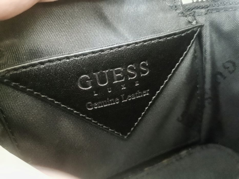 SALE Оригінал, шкіряна сумка бочонок від GUESS. Limited edition