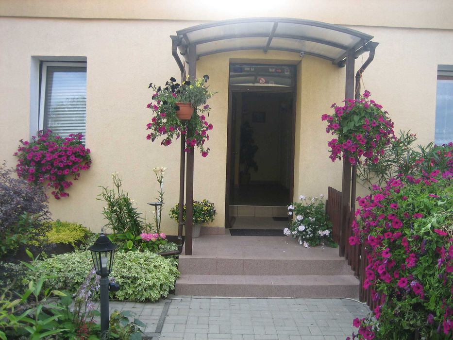 Wynajem pokoi , Noclegi , Kwatery  , Hostel , Pensjonat , Resort