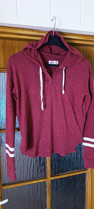 Damska bluza z kapturem Hollister