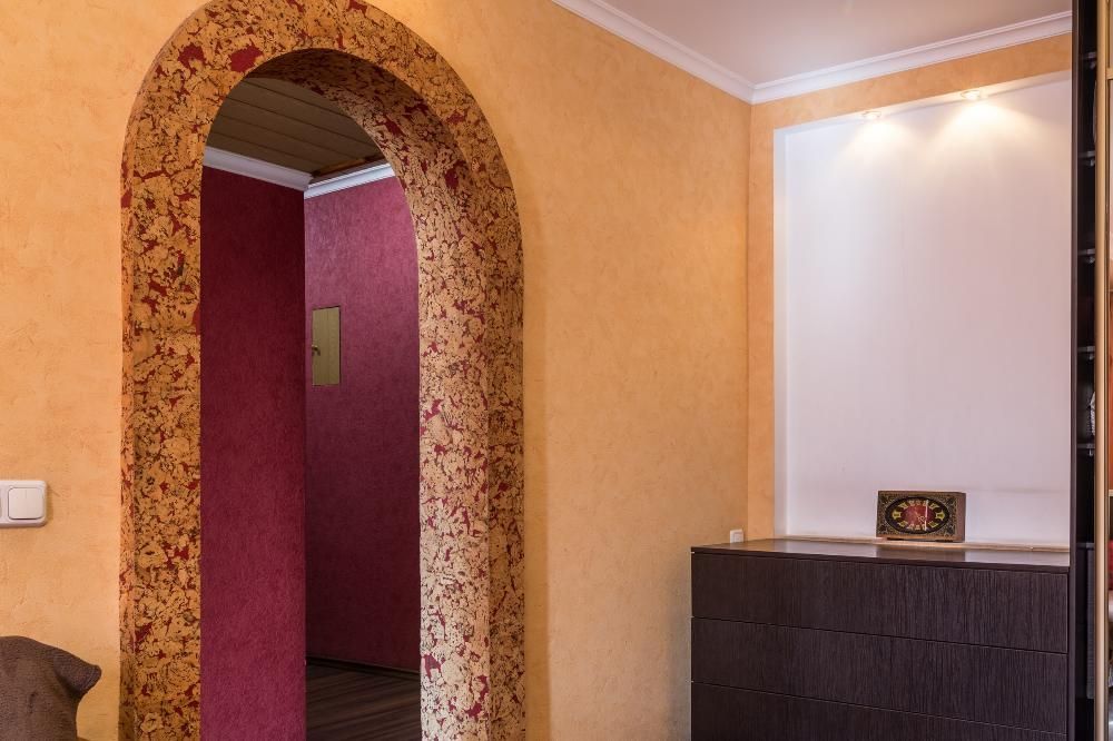 Своя. Центр ,Кёльнский бул. СВЕТ есть ВСЕГДА. Квартиры посутчно