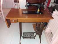 Vende-se máquina de costura singer de 1946