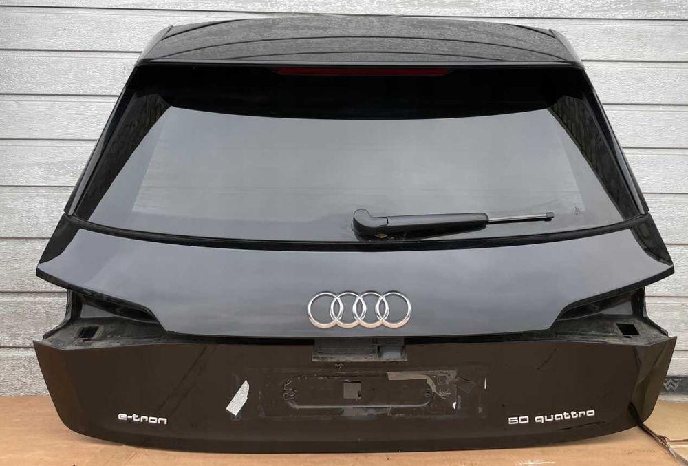 Кришка багажника ляда рест до рест	Audi E-Tron 4KE Разборка