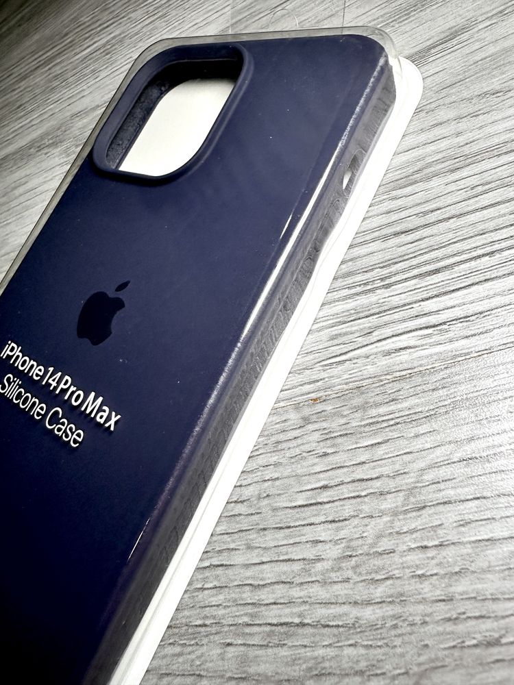 Capa iPhone 14 Pro Max - novo em caixa