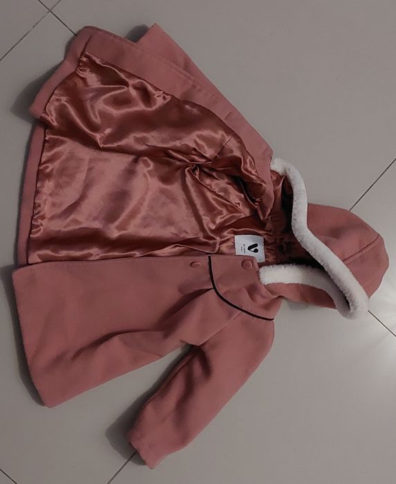 Płaszcz płaszczyk dziewczęcy BY VERY Mini rozm 18-24 miesiace