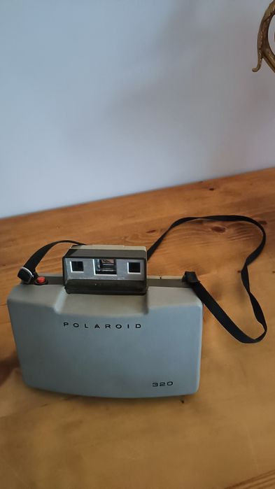 Máquina fotográfica polaroid