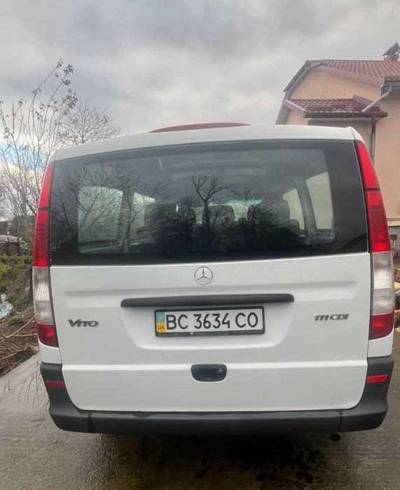 Продам автомобіль Mercedes-Benz Vito 2005