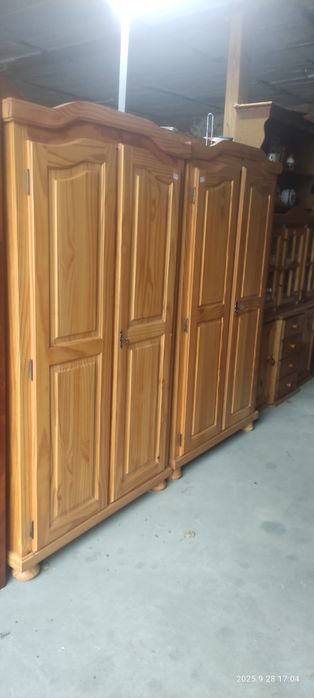 Szafa sosnowa dwudrzwiowa 2 sztuki