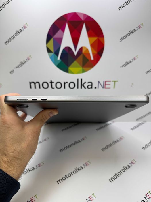 MacBook Air 15 2023 M3 8CPU/10GPU 8RAM 256SSD Space Gray 127 цикл 100%