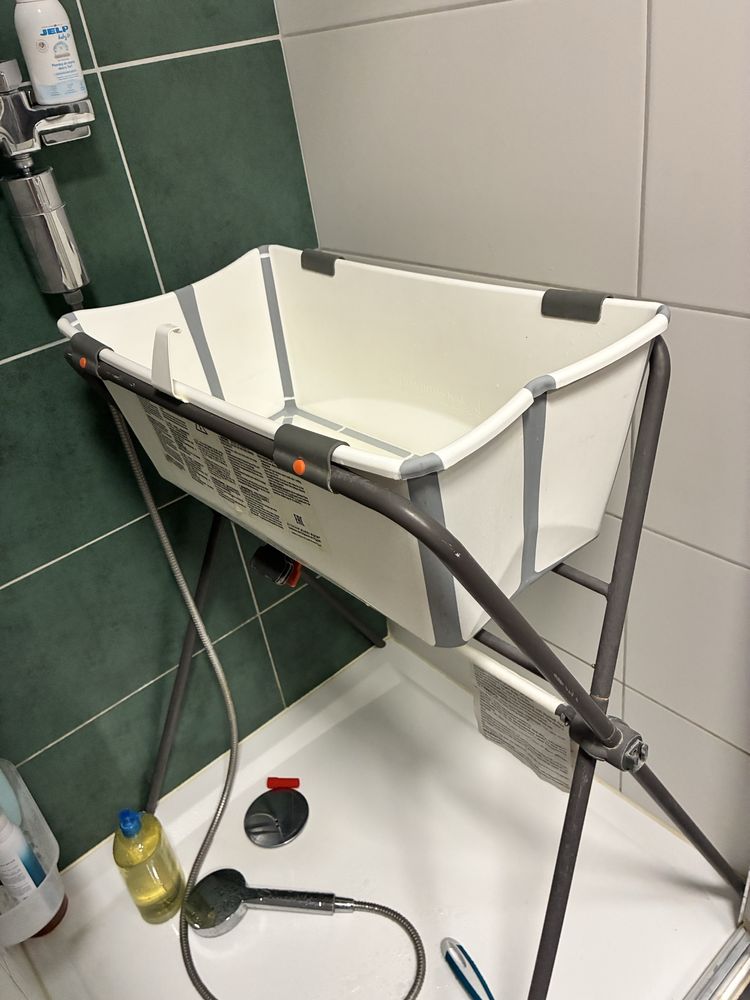 Wanienka stokke ze stojakiem
