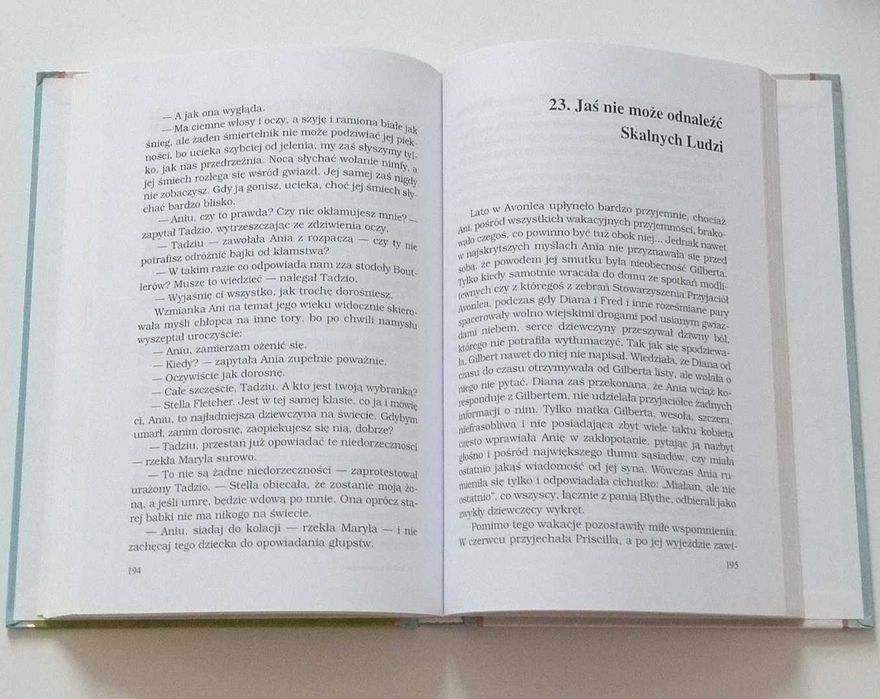 Ania na uniwersytecie książka Lucy Maud Montgomery